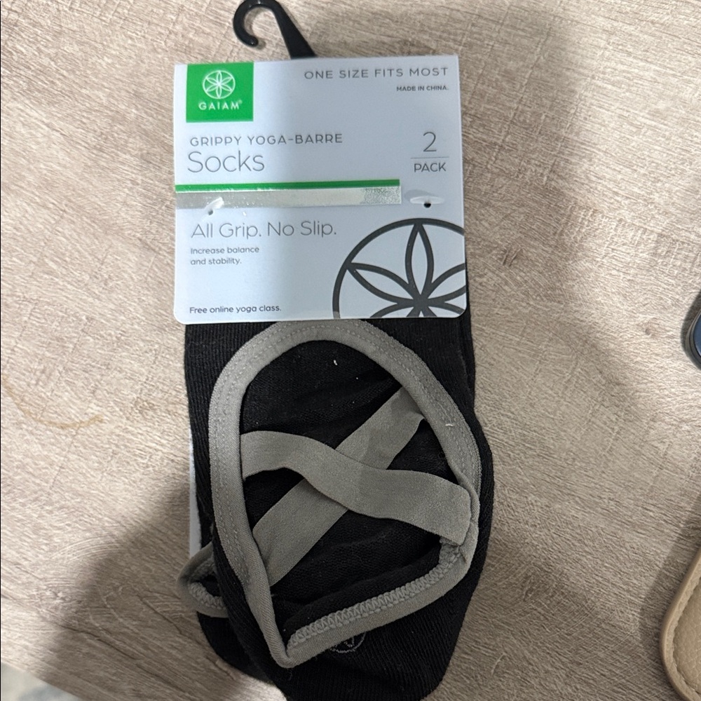 NEW GAIAM Black and Gray Yoga-Barre Socks - 2 Pack